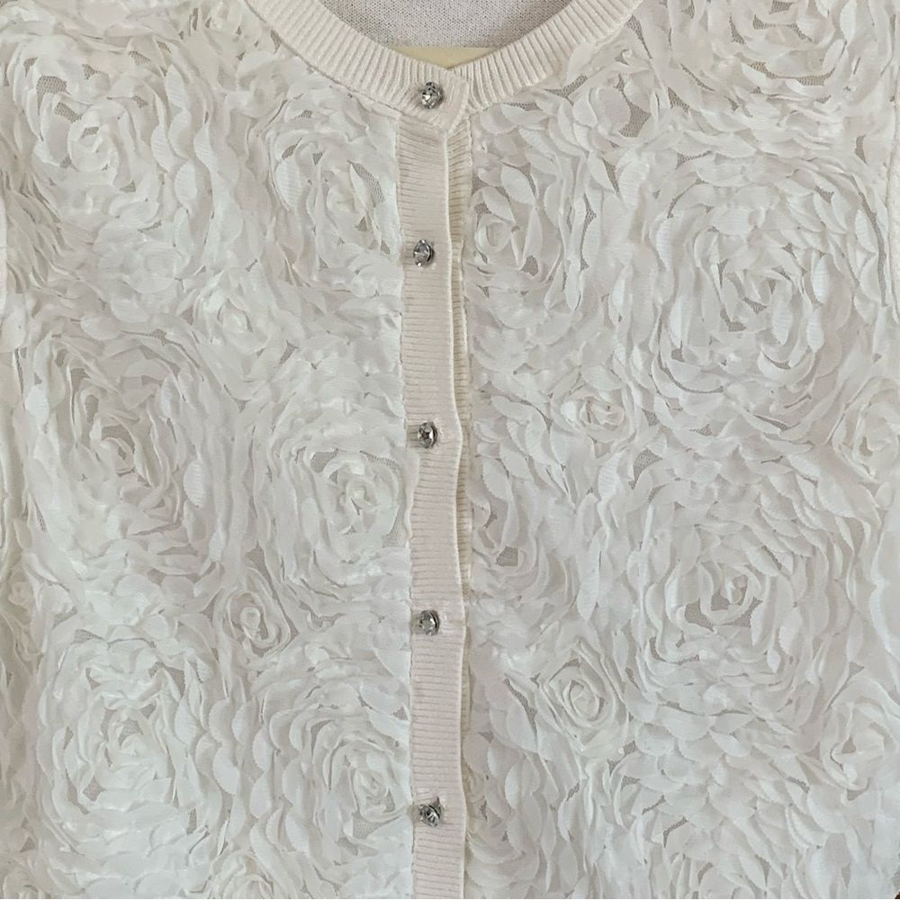 NEW YORK & COMPANY Roses Textured Front Rhinestone Button-up Button Cardigan - Picture 3 of 7